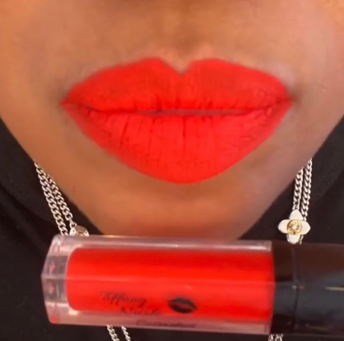 Signature Liquid Lip