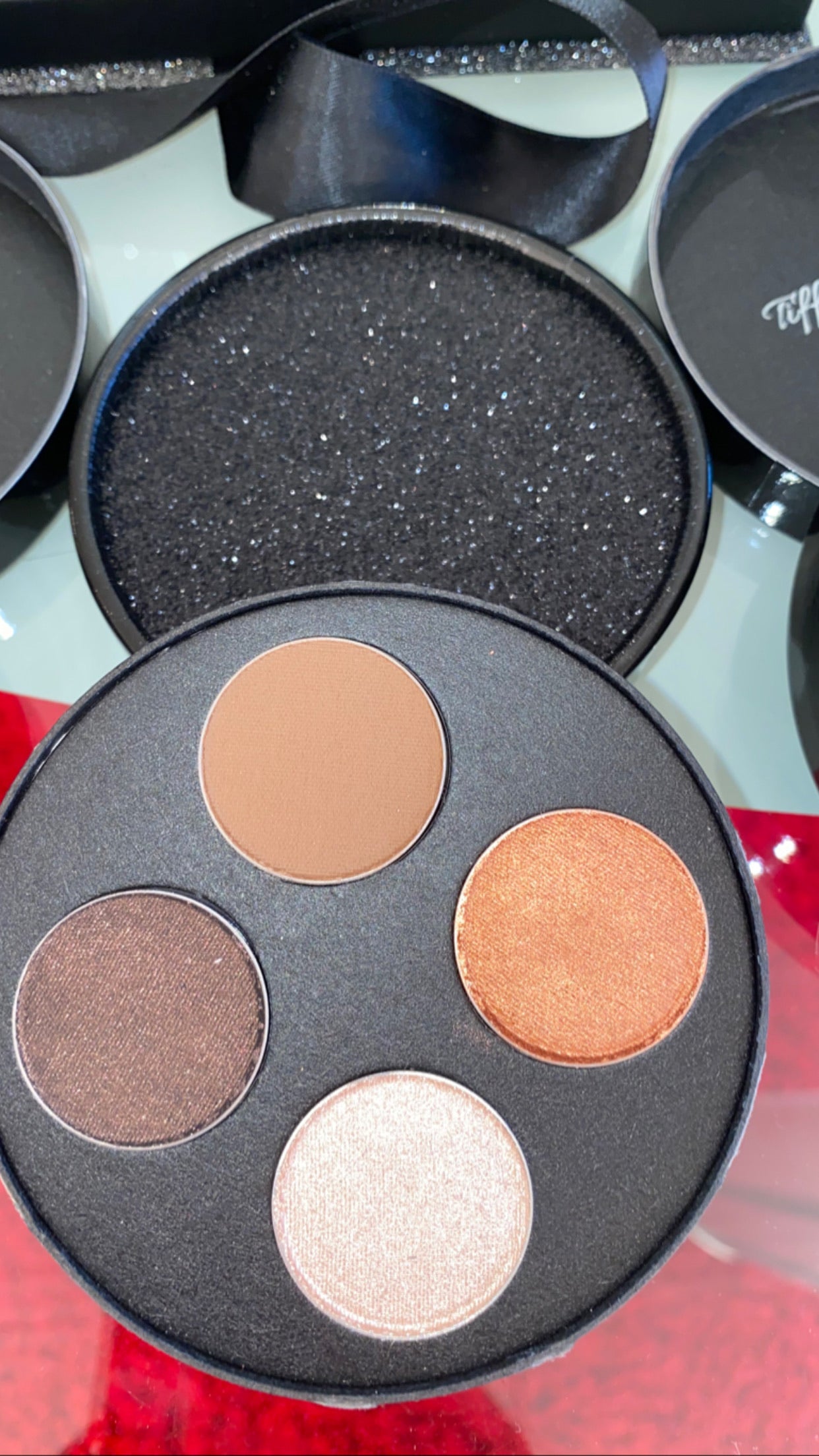 Luxury Holiday Eye Shadow Pallet